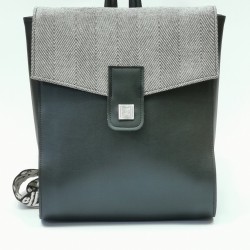 Σακίδιο σε μαύρο χρώμα